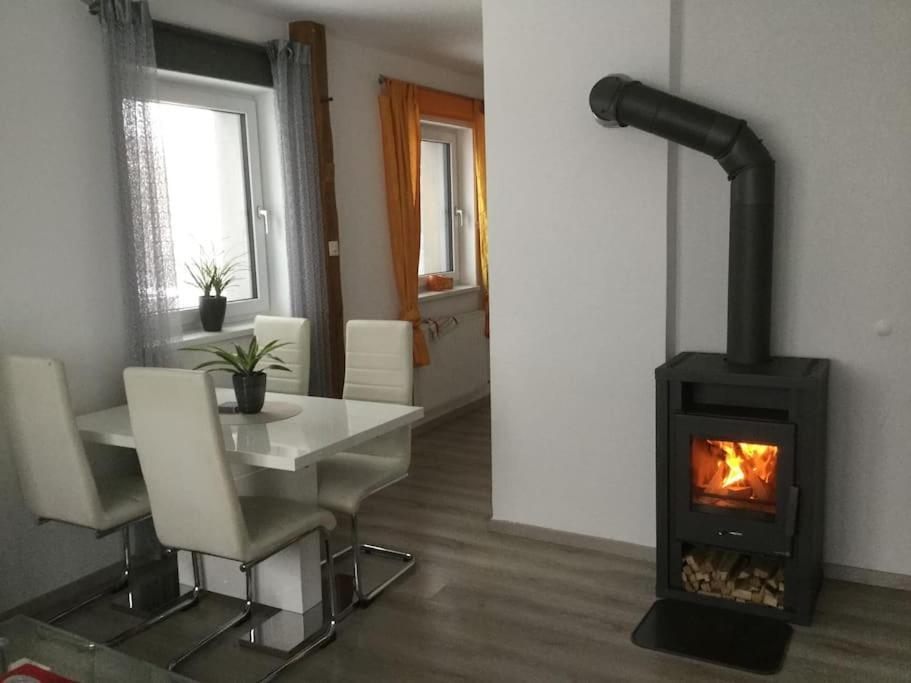 Villa Haus Im Gruenen Bad Zell Esterno foto
